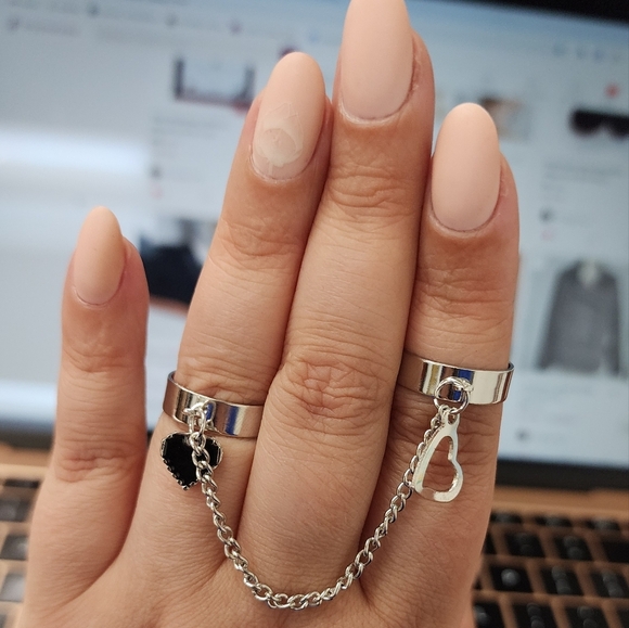 NEW‼️Adjustable Chain Ring Set - Picture 4 of 5